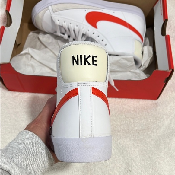 Nike Kids White and Red Sneakers - Picture 5 of 7
